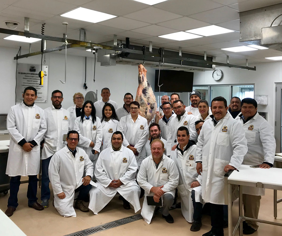 2019_feature_latin-markets_IMG_4027