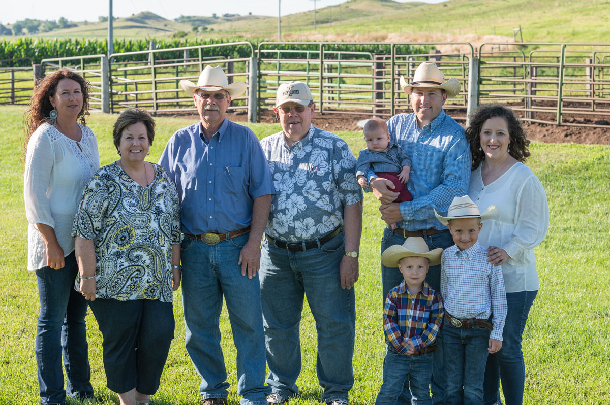 2020_MMFeeders_Neb_MR-1839-web Huyser family