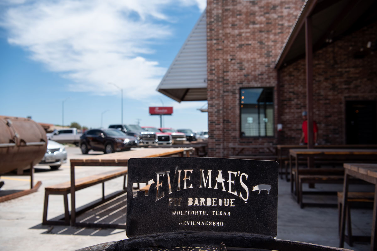 Evie-Maes-BBQ-smoker-TX-5052 Evie Mae's smoker
